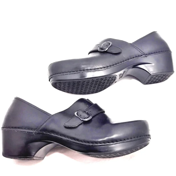 Dansko Tamara Black Leather Slip-On Clogs With Adjustable Strap - Picture 4 of 16